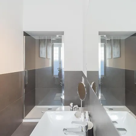 Apartmán Romantic Suite Few Steps From The Cathedral By Rentallcomo